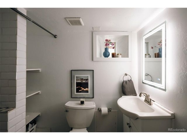 3746 Jason St, Denver, CO 80211