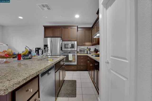 173 Willowrun Way, Oakley, CA 94561
