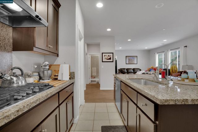 173 Willowrun Way, Oakley, CA 94561