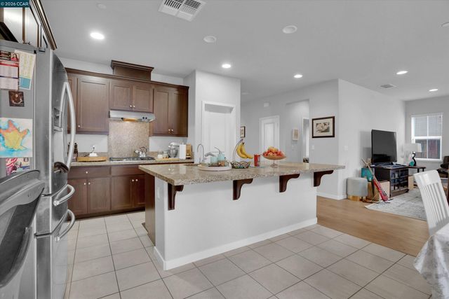 173 Willowrun Way, Oakley, CA 94561