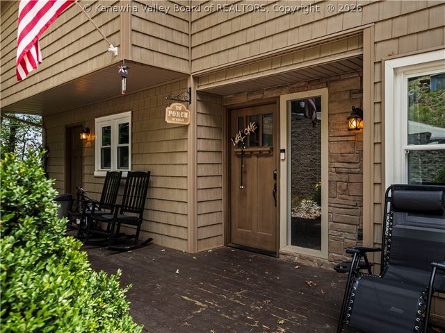 791 Suncrest Road, Charleston, WV 25303
