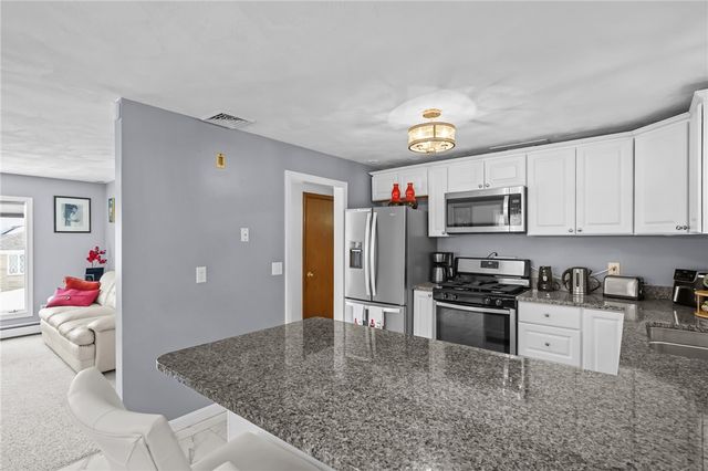 28 Halsey Street, North Providence, RI 02911