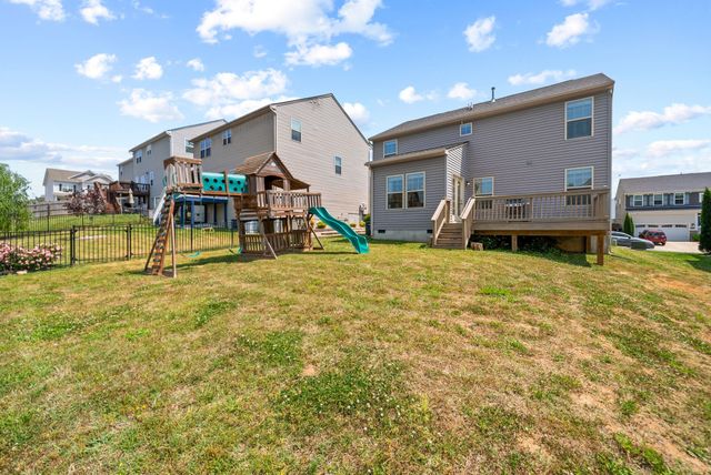 3105 Bent Tree Ln, Columbia, TN 38401