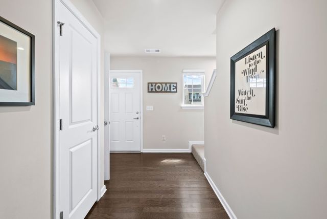 3105 Bent Tree Ln, Columbia, TN 38401