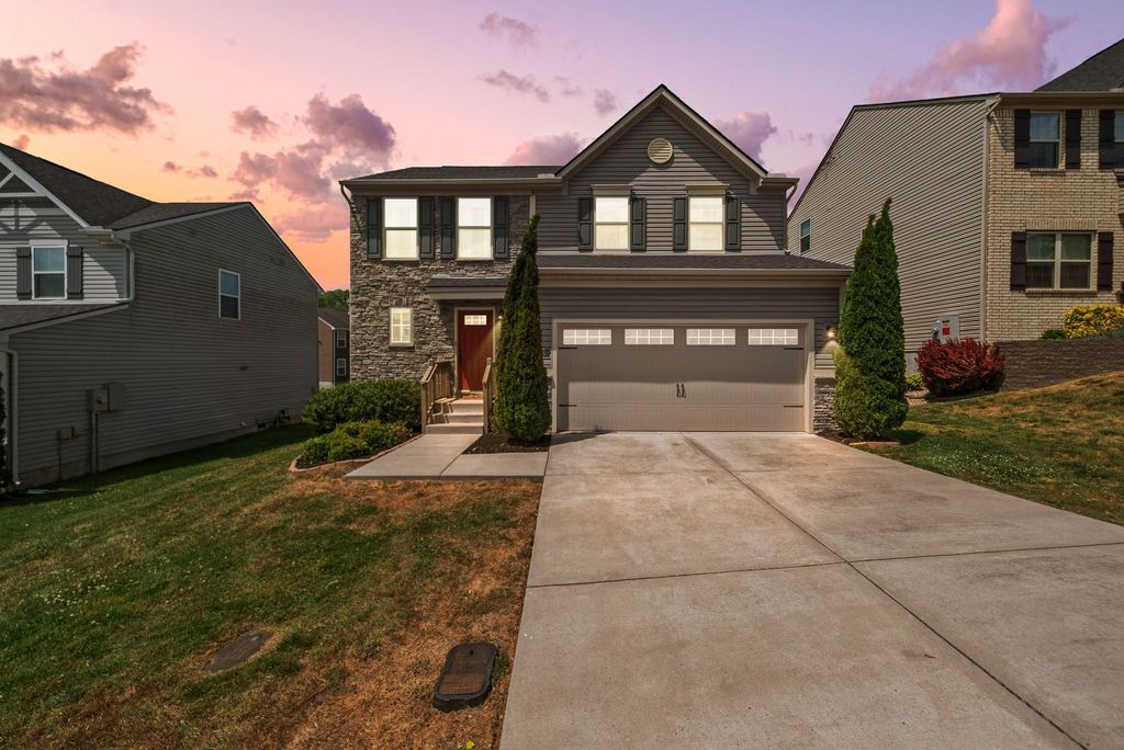 3105 Bent Tree Ln, Columbia, TN 38401