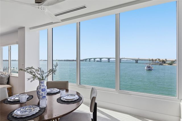226 GOLDEN GATE POINT 34, Sarasota, FL 34236