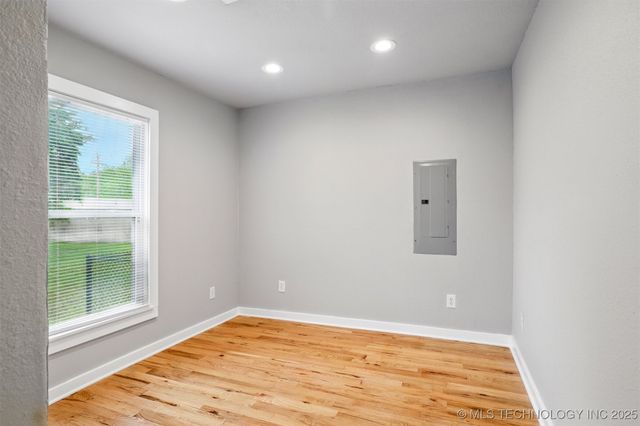 1207 W Texas Street, Durant, OK 74701