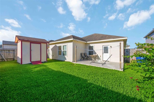 2208 Ruby Drive, Texas City, TX 77591