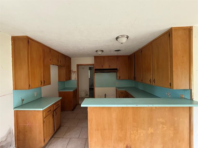 3970 Bayou Road, Beaumont, TX 77707