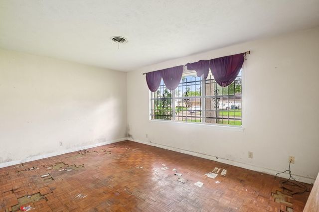 3970 Bayou Road, Beaumont, TX 77707