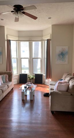 719 Fairview Avenue NE, Grand Rapids, MI 49503