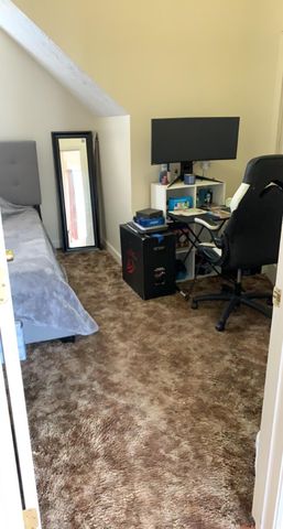 719 Fairview Avenue NE, Grand Rapids, MI 49503