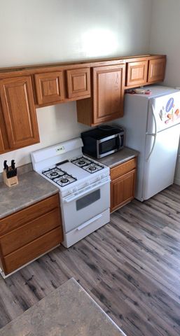 719 Fairview Avenue NE, Grand Rapids, MI 49503