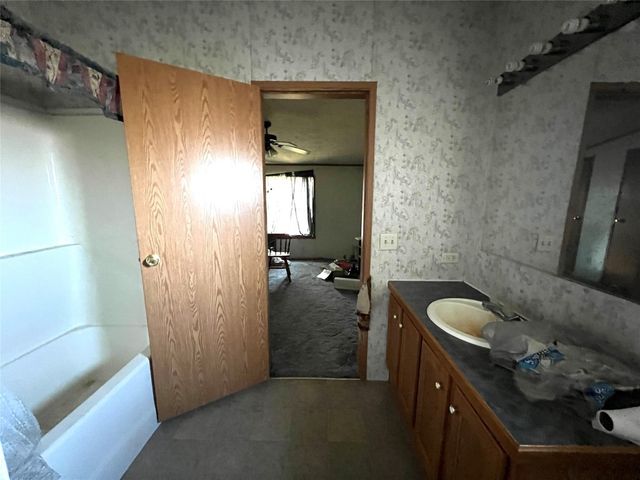 7167 PETTIS Road, Meadville, PA 16335