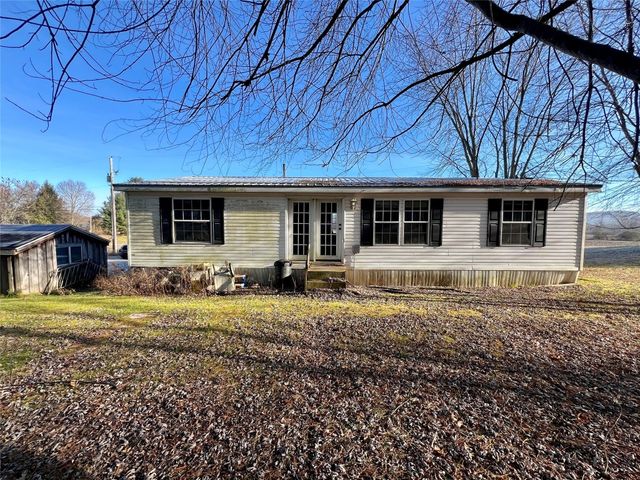 7167 PETTIS Road, Meadville, PA 16335