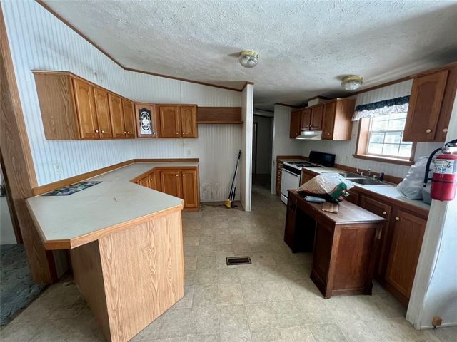 7167 PETTIS Road, Meadville, PA 16335