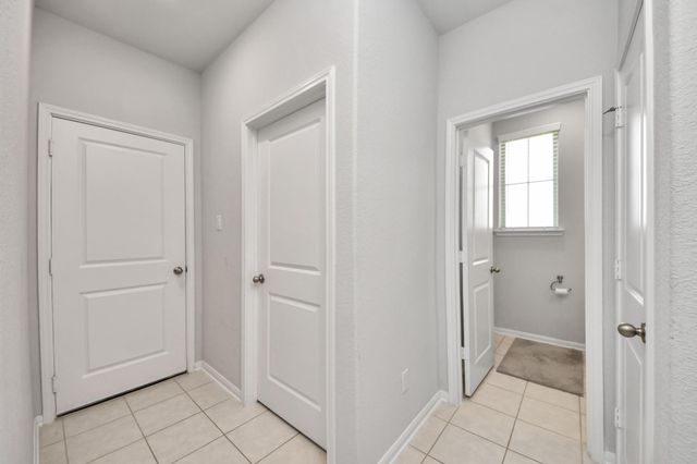 10618 Amador Peak Drive, Rosharon, TX 77583