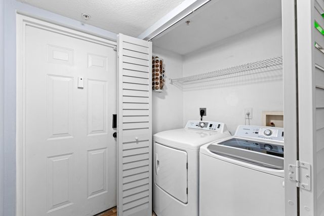 1307 Villa Circle, Boynton Beach, FL 33435