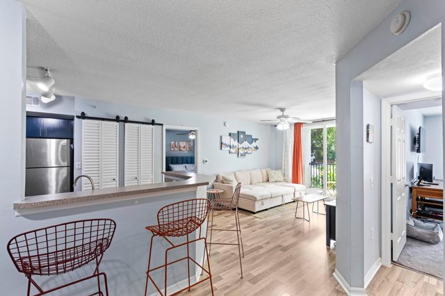 1307 Villa Circle, Boynton Beach, FL 33435