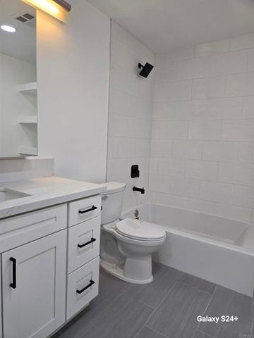 110 W Island Ave, San Diego, CA 92101