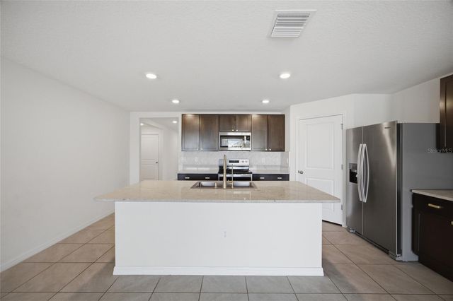2812 GUMBO LIMBO DRIVE, Wimauma, FL 33598