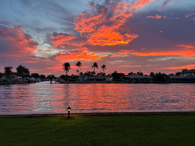 725 N RIVERSIDE Drive 105, Pompano Beach, FL 33062