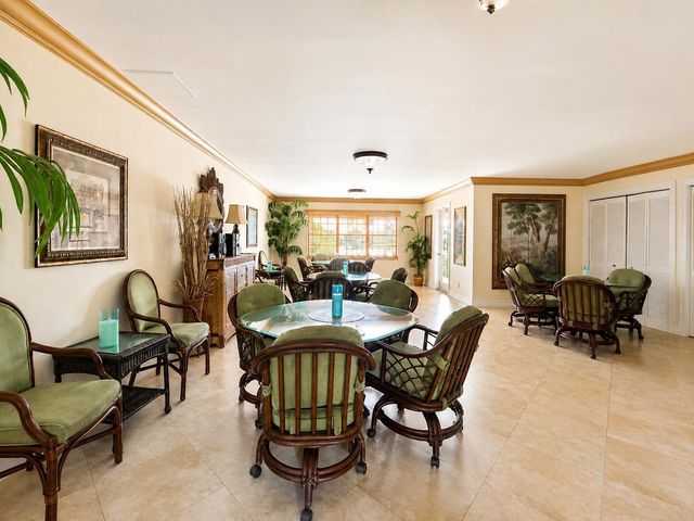 725 N RIVERSIDE Drive 105, Pompano Beach, FL 33062