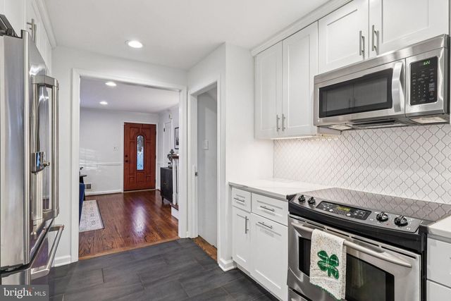 284 CROTON RD, Wayne, PA 19087