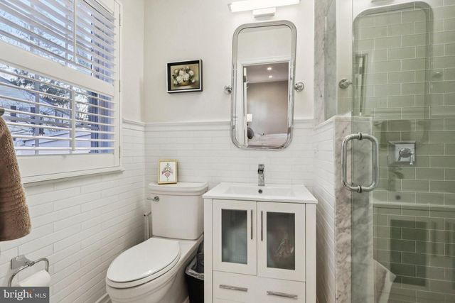 284 CROTON RD, Wayne, PA 19087