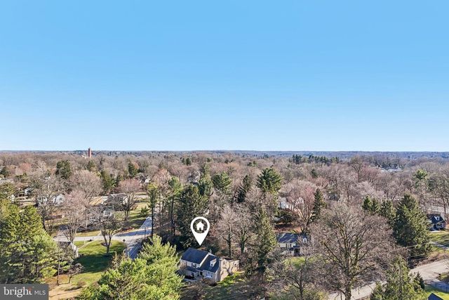 284 CROTON RD, Wayne, PA 19087