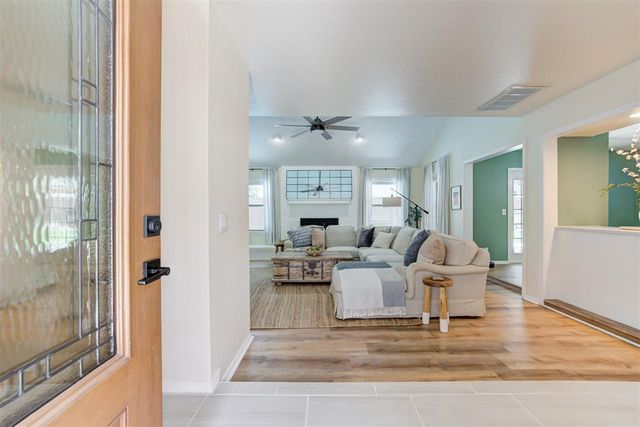 4101 Hughes Circle, Norman, OK 73072