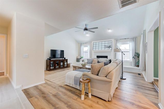 4101 Hughes Circle, Norman, OK 73072