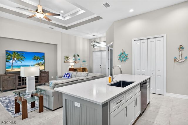 2103 SW 49th TER, Cape Coral, FL 33914