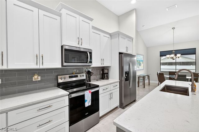 2103 SW 49th TER, Cape Coral, FL 33914