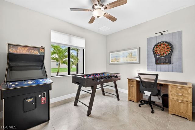 2103 SW 49th TER, Cape Coral, FL 33914