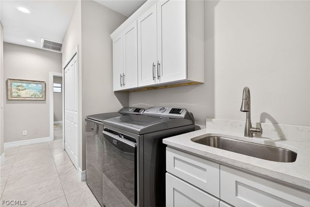 2103 SW 49th TER, Cape Coral, FL 33914