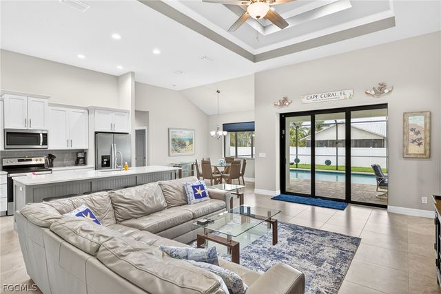 2103 SW 49th TER, Cape Coral, FL 33914