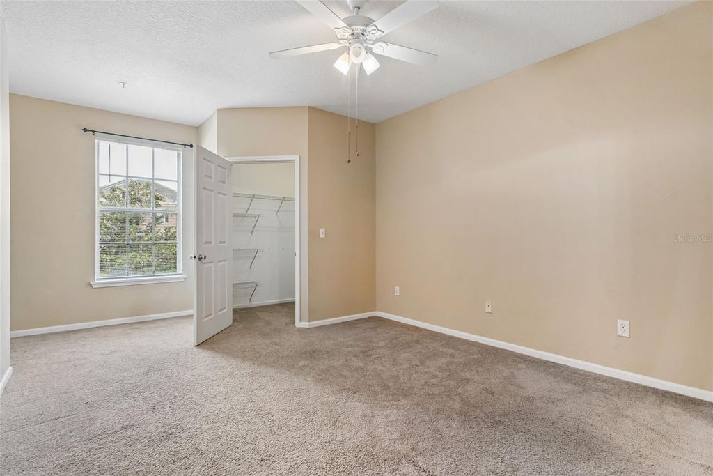 Image 14 of property listing at 14205 FALLS CHURCH DRIVE 2007, Orlando, FL 32837