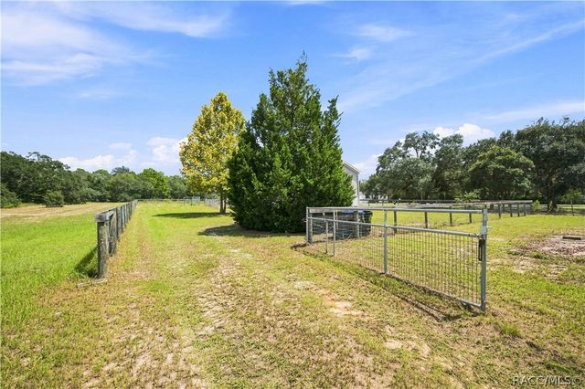 1451 S Rock Crusher Road, Homosassa, FL 34448