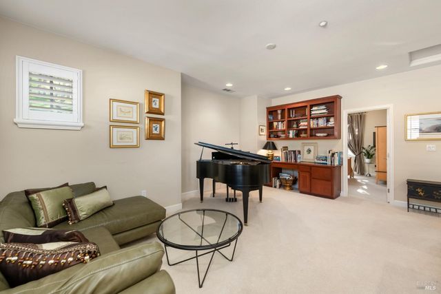 3183 Olympic Rd, Fairfield, CA 94534