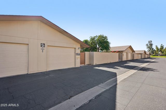 13510 W COUNTRYSIDE Drive, Sun City West, AZ 85375