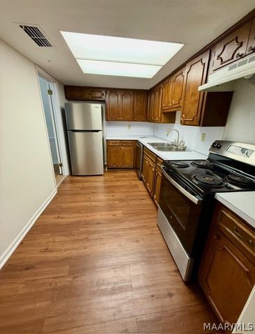 2066 Rexford Road, Montgomery, AL 36116