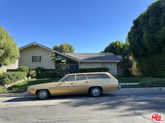 12752 Halkirk Street, Studio City (los Angeles), CA 91604