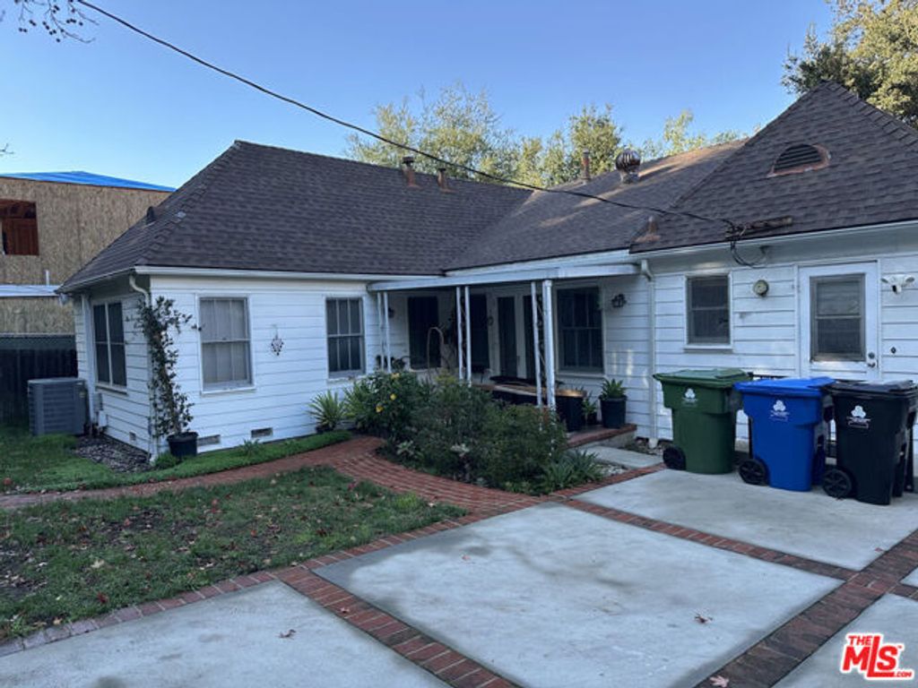 12752 Halkirk Street, Studio City (los Angeles), CA 91604