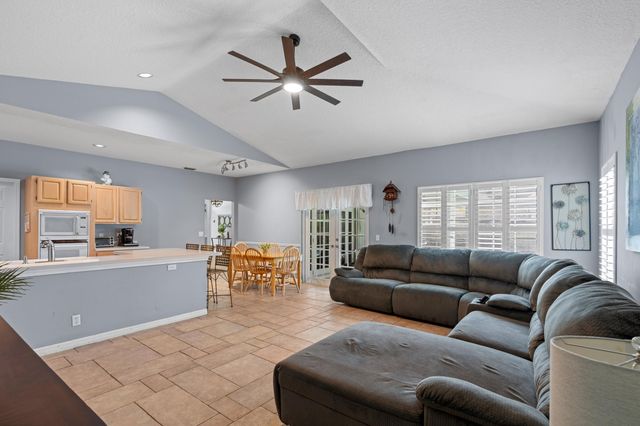 1931 Staimford Circle, Wellington, FL 33414