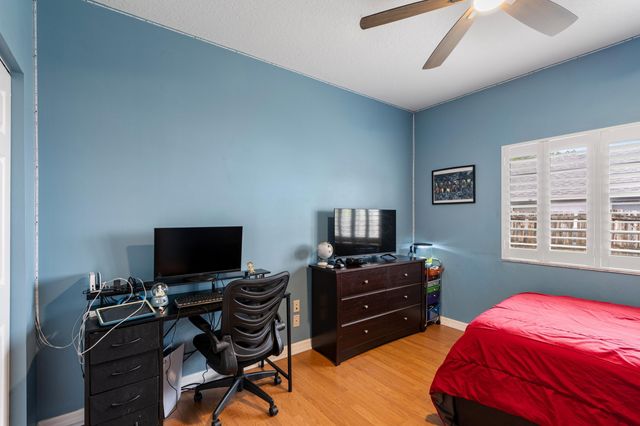 1931 Staimford Circle, Wellington, FL 33414