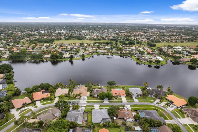 1931 Staimford Circle, Wellington, FL 33414