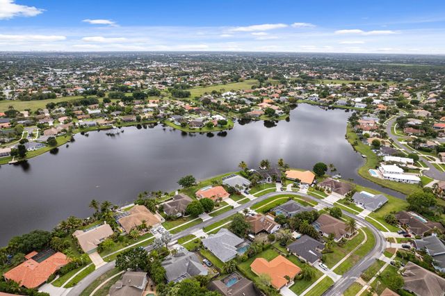 1931 Staimford Circle, Wellington, FL 33414