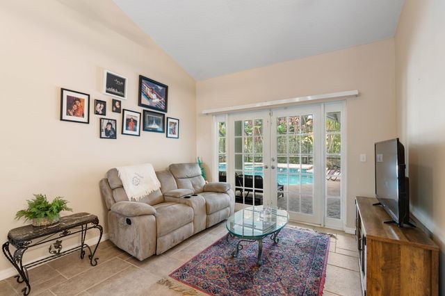 1931 Staimford Circle, Wellington, FL 33414