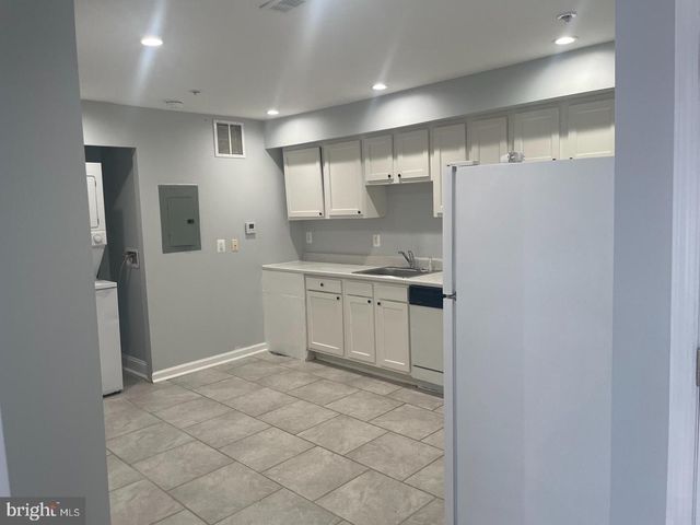 2802 GEORGIA AVE NW, Washington, DC 20001